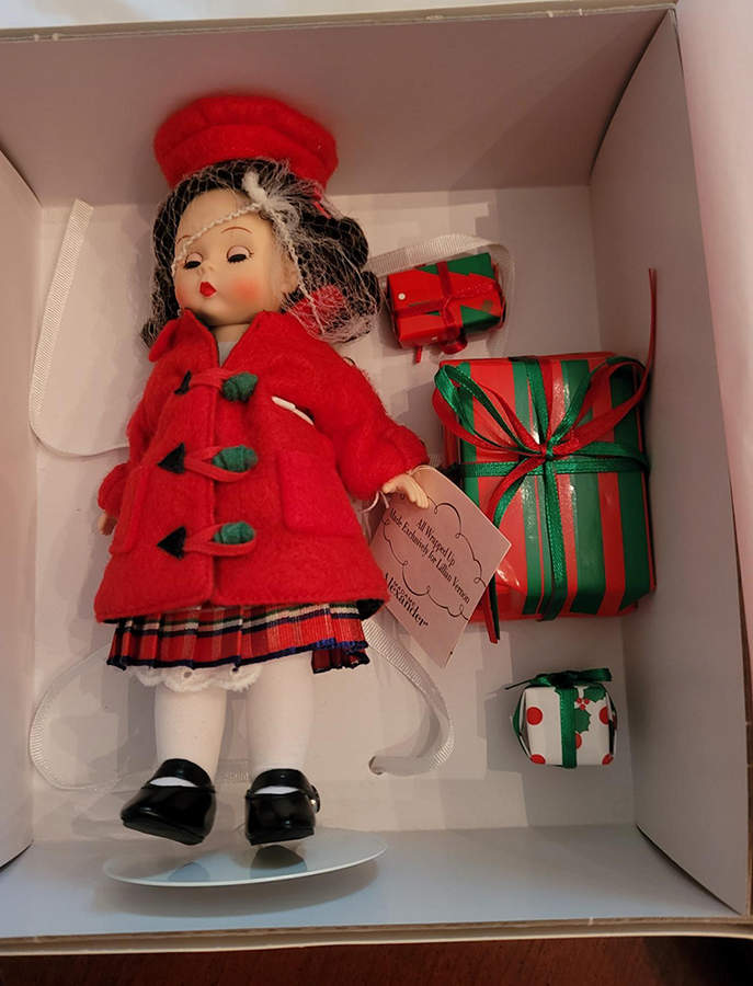Lillian Vernon Exclusives All Wrapped Up - With Box by Madame Alexander-1