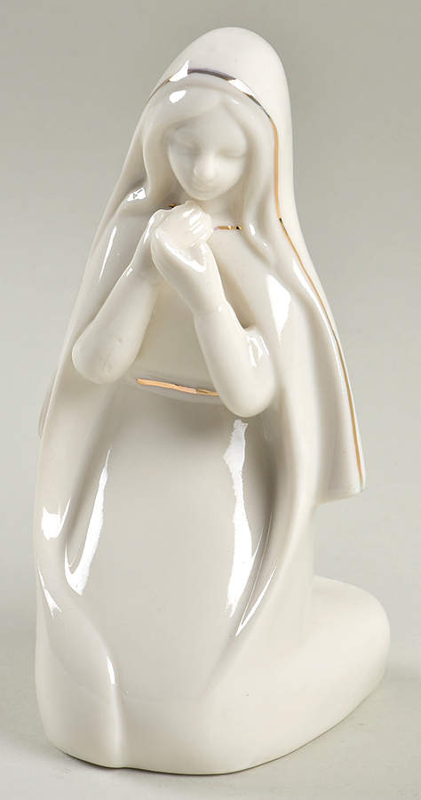 Holiday Splendor #3 Mary - No Box by Mikasa-1