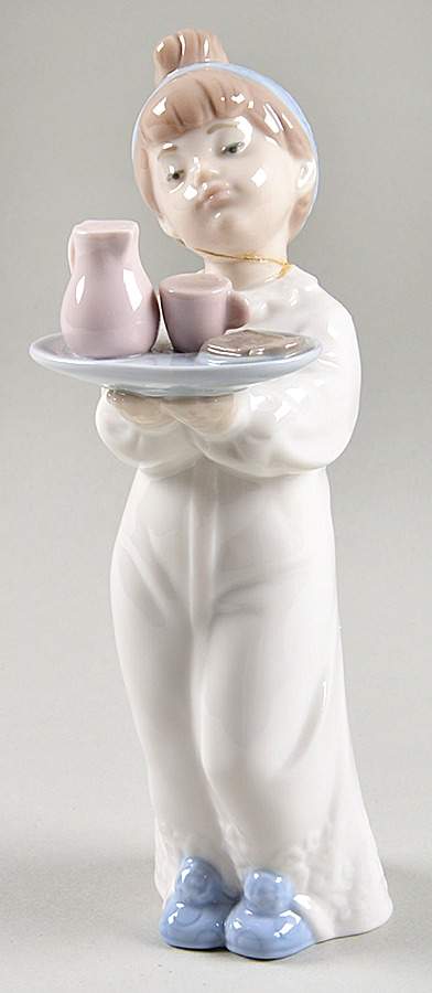 Kids in Sleepwear Breakfast In Bed - Boxed by Nao-1