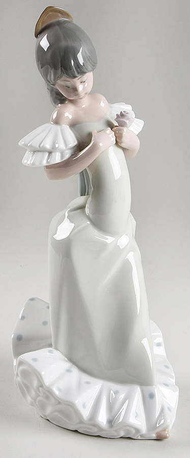 SPANISH TRADITIONS Senorita - Boxed by Nao-1