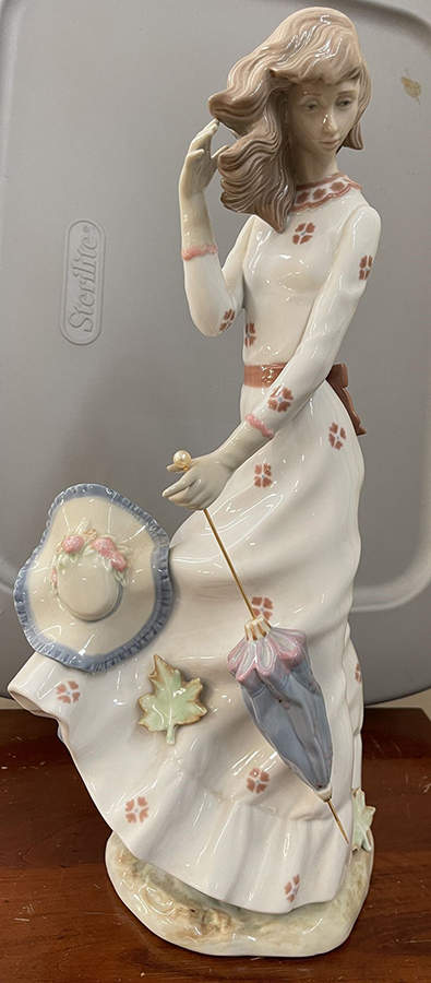 Women with Fans Or Parsols Autumn - No Box by Nao-1