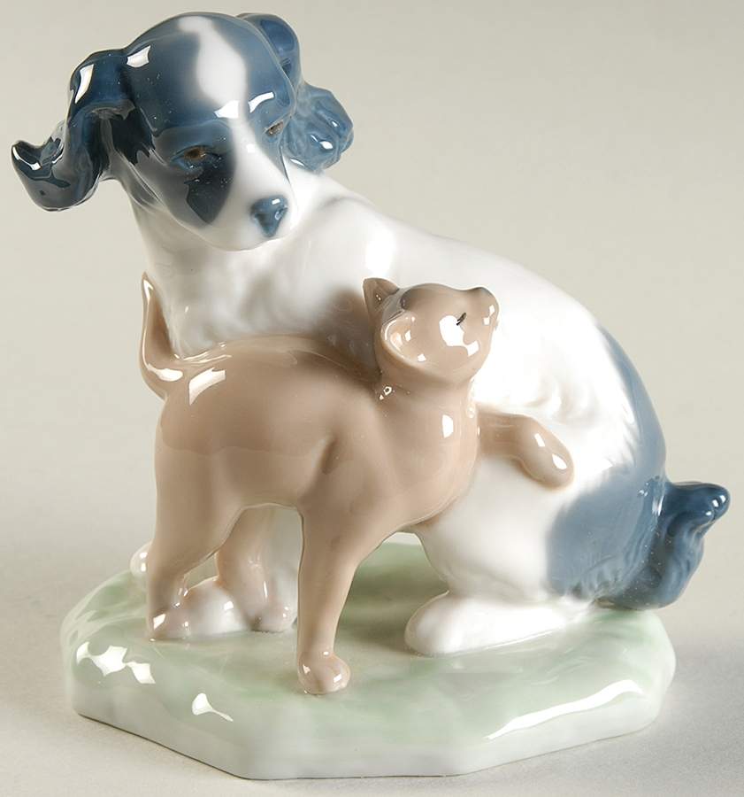 Cats and Dogs Dog And Cat In Harmony - Boxed by Nao-1