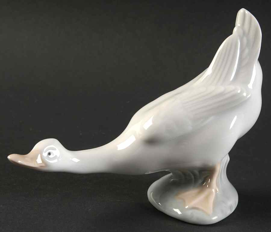Birds & Butterflies Suspicious Duck-Head Down - No Box by Nao-1