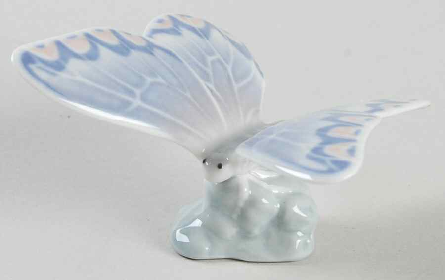 Birds & Butterflies Butterfly-Gentle Lavender - With Box by Nao-1