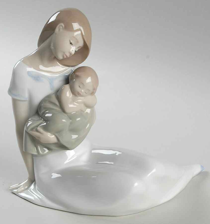 Family Light Of My Days - Boxed by Nao-1