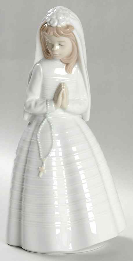 Nativity & Religious Girl Praying-Communion - Boxed by Nao-1