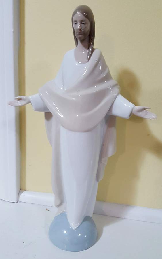 Nativity & Religious Jesus Christ - Boxed by Nao-1