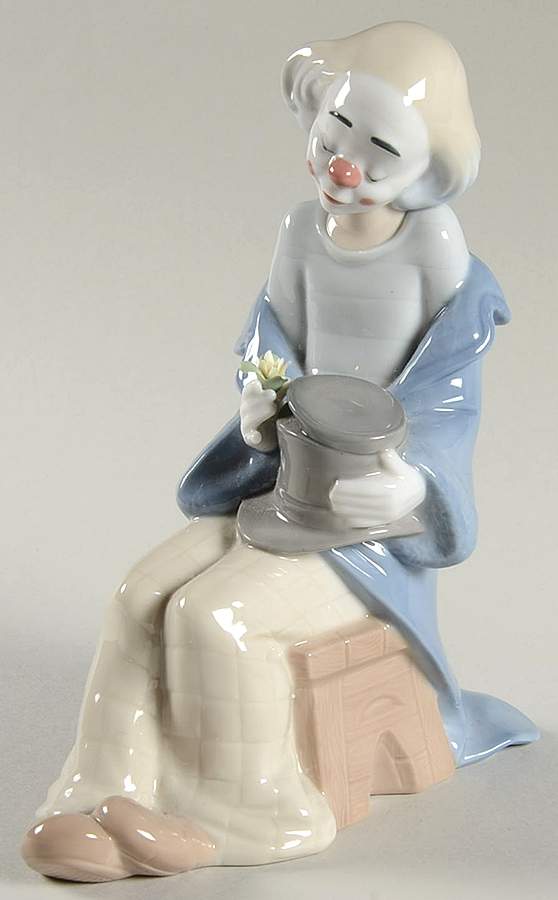 Clowns, Jesters & Harlequins Little Clown In Love - Boxed by Nao-1