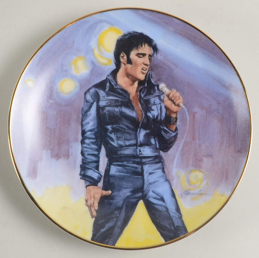 Elvis Presley Collection Hound Dog - No Box by Nostalgia Collect-1