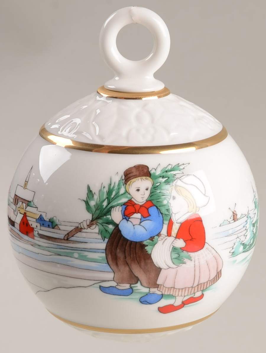 Children Around The World Children Of Holland - No Box by Noritake-1