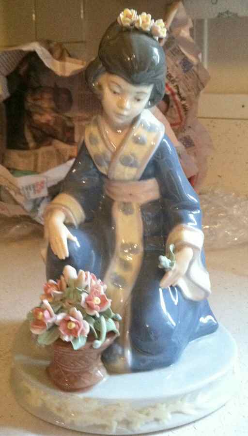 Nadal Porcelain Figurines Oriental Girl - Boxed by Nadal Porcelain-1