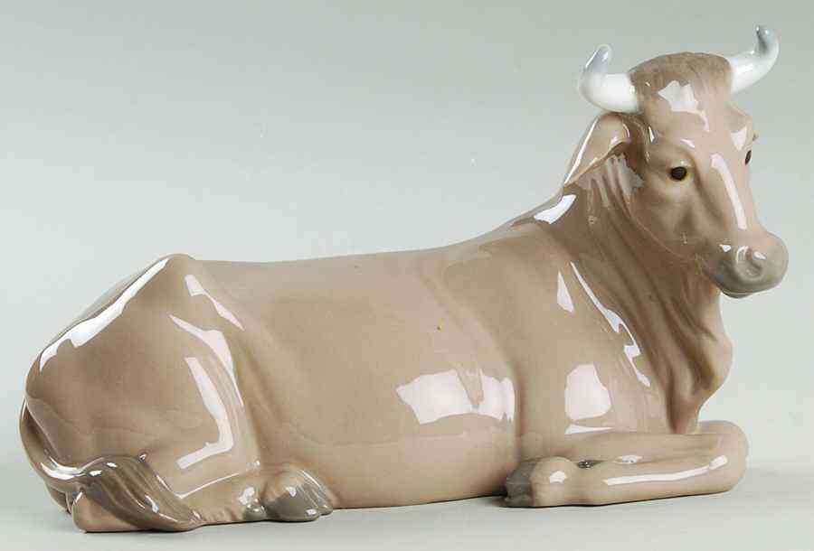 NAO Nativity Figurines Calf - Boxed by Nao-1
