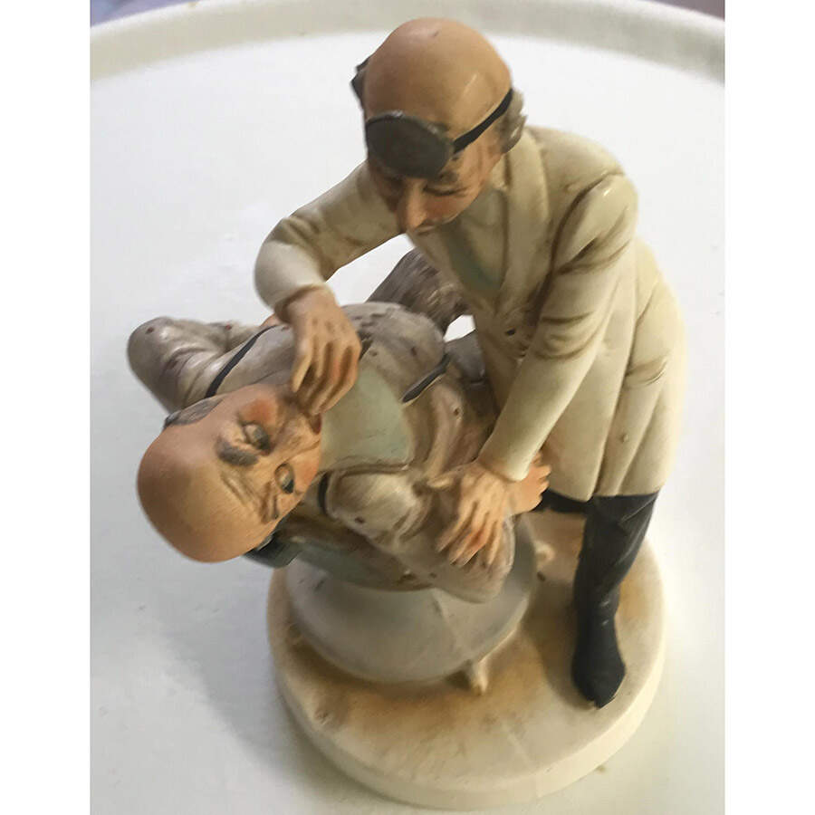 Figurines Dentist - No Box by Norleans-1