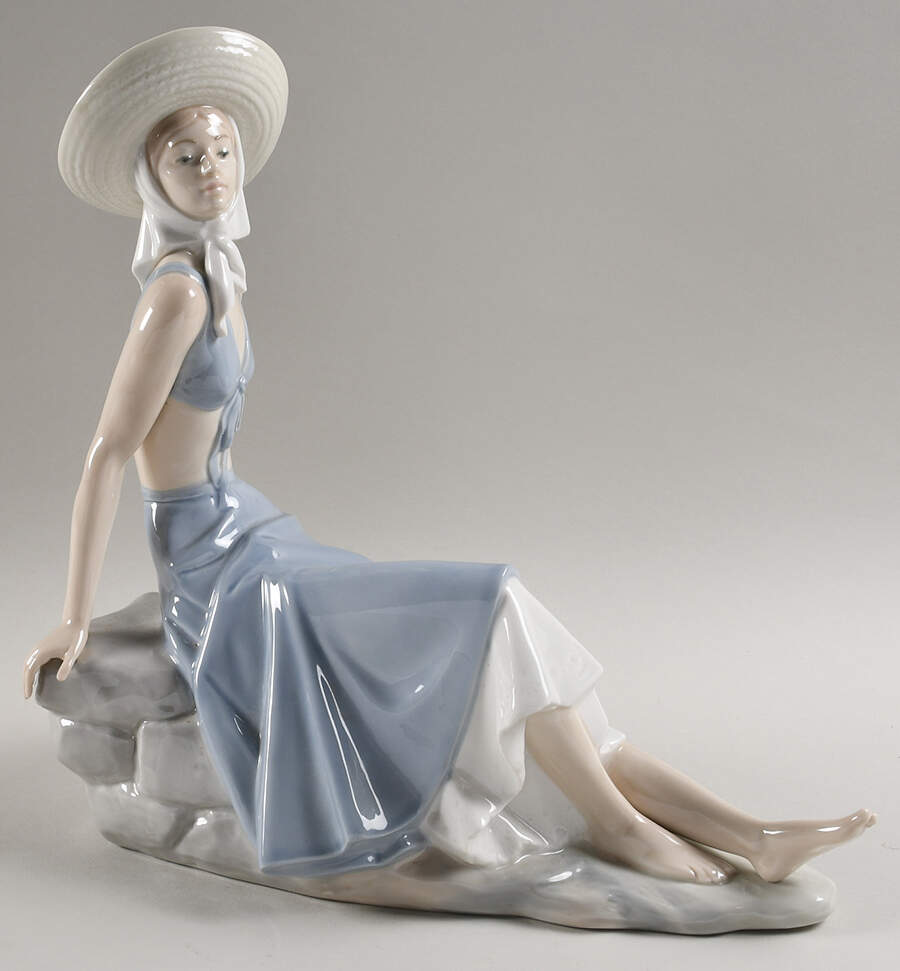 Women Sun Bathing - Boxed by Nao-1