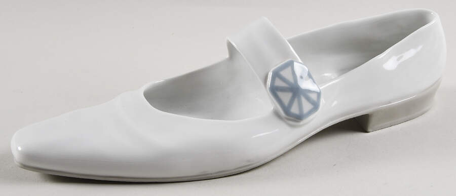 Shoes and Boots Long Buckle Shoe - Boxed by Nao-1