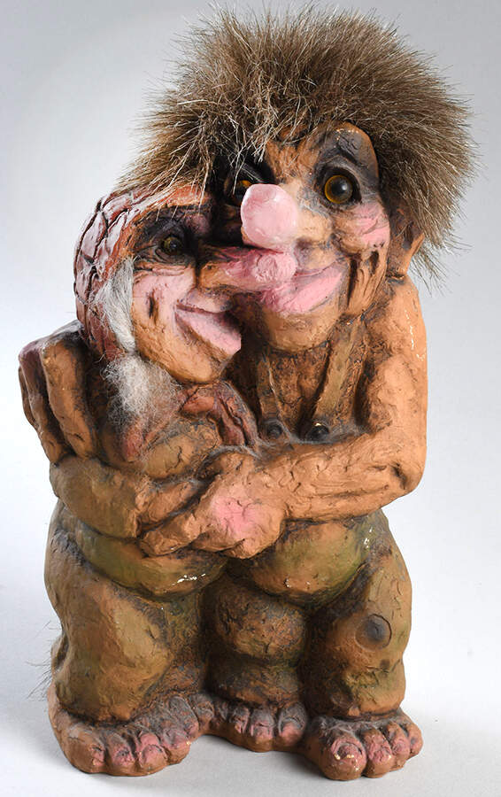 Troll Figurines - Large Troll Happy Couple - No Box by Nyform-1