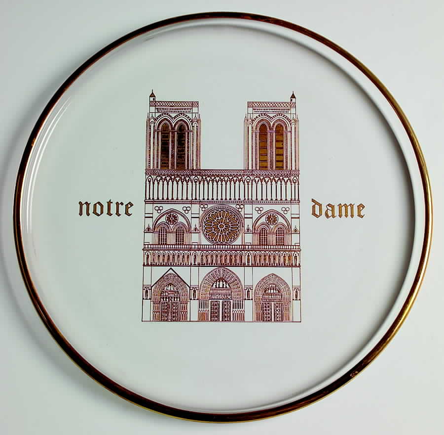 Famous Places of Worship Cathedral Of Notre Dame-Paris - No Box by Orrefors-1