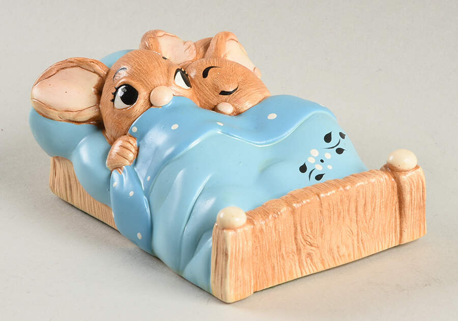 PenDelfin Figurine Twins-Blue Blanket/Blue Pillow - No Box by PenDelfin-1