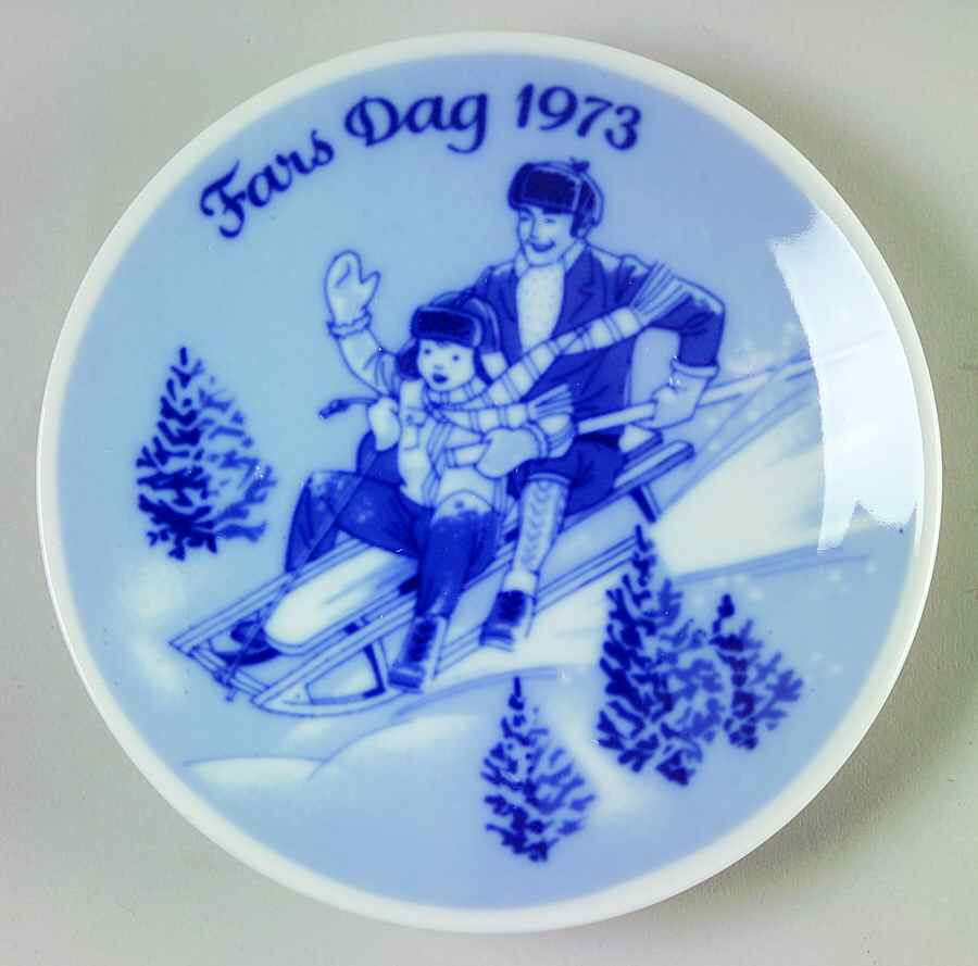 Father's Day Plate Sledding - Boxed by Porsgrund-1