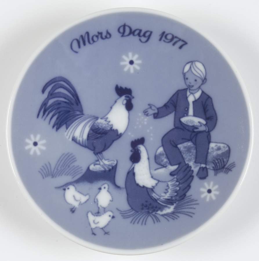 Mothers Day Plate Boy And Chickens - Boxed by Porsgrund-1
