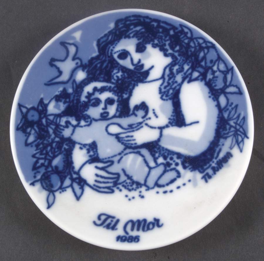 Mothers Day Plate First Feeding - Boxed by Porsgrund-1