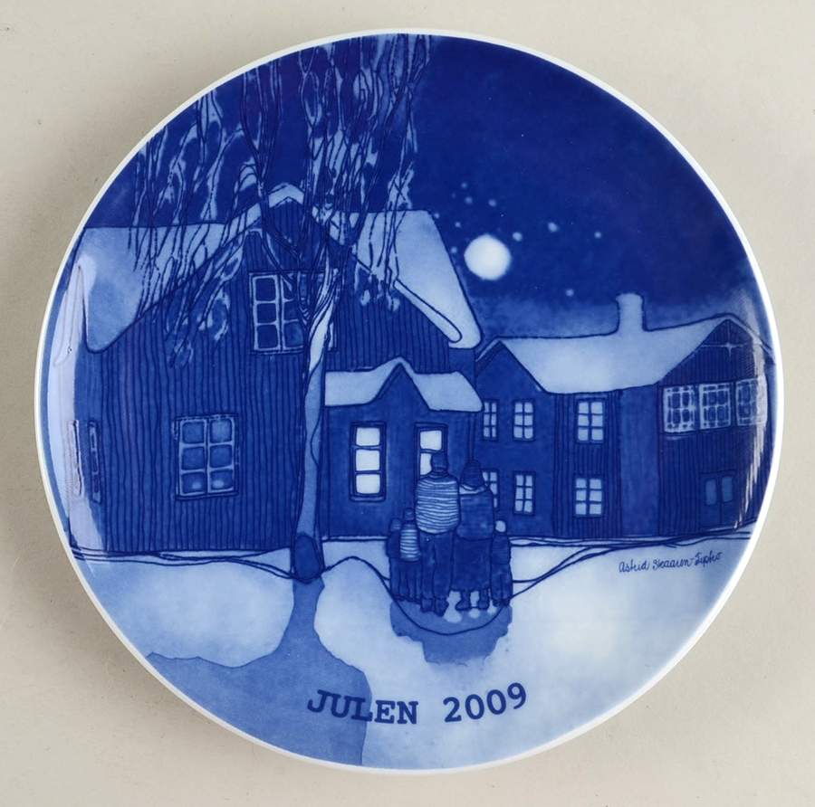 Christmas Plate Winter Night - With Box by Porsgrund-1