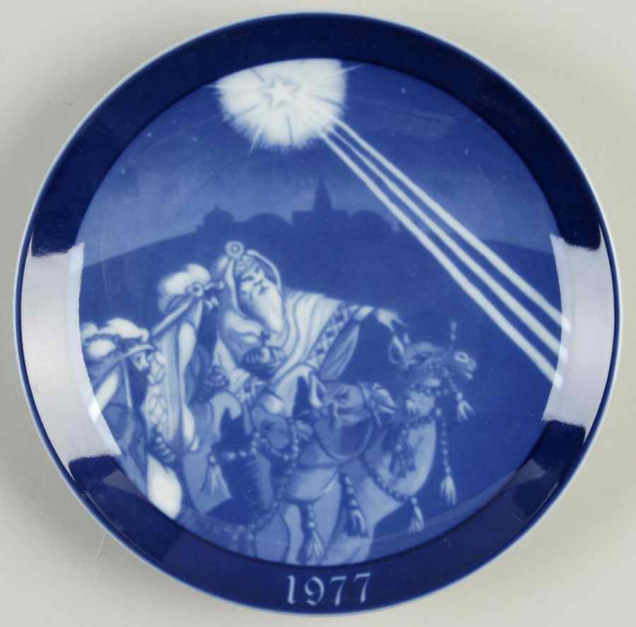 Porcelana Granada Christmas Plate Three Kings - Boxed by Porcelana Granada-1