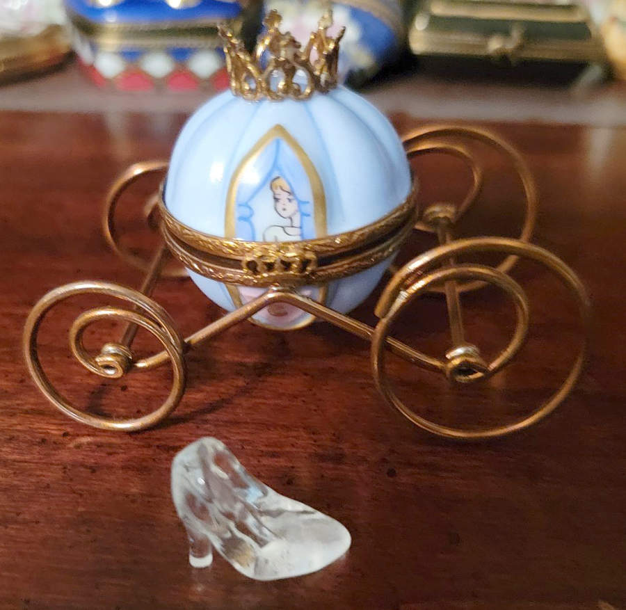 PEINT MAIN LIMOGES BOX Cinderellas Carriage - No Box by Peint Main-1