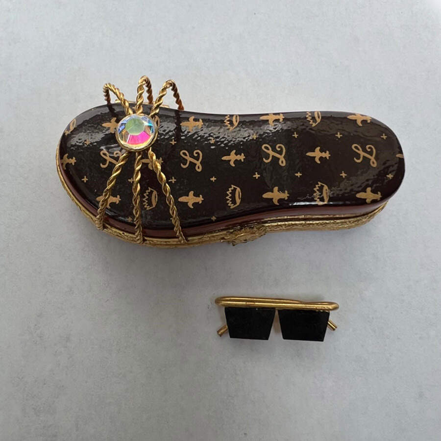 PEINT MAIN LIMOGES BOX Sandal With Sunglasses - Nb751, No Box by Peint Main-1