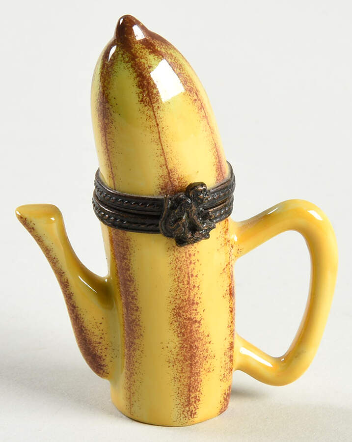 PEINT MAIN LIMOGES BOX Banana Teapot - Nb798, No Box by Peint Main-1