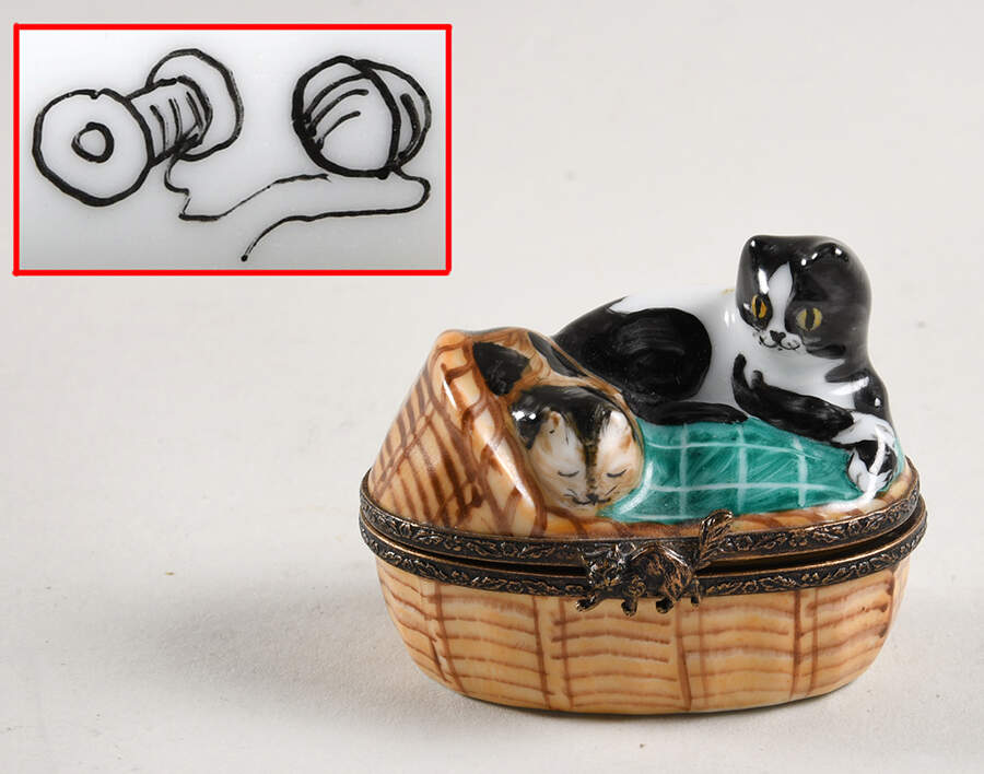 PEINT MAIN LIMOGES BOX Kittens In Basket-Green Cloth - Nb810, No Box by Peint Main-1