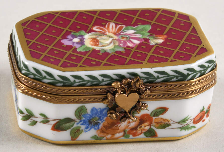 PEINT MAIN LIMOGES BOX Hexagon-Floral,Red & Gold Lattice - Nb826, No Box by Peint Main-1