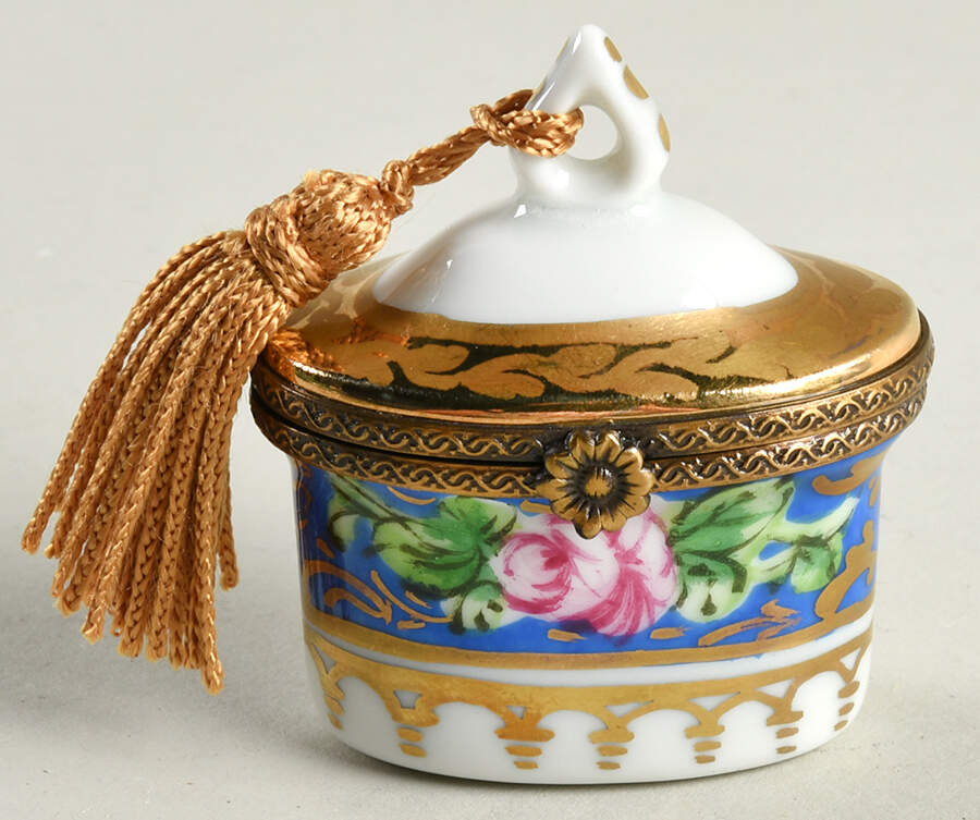 PEINT MAIN LIMOGES BOX Oval-Gold, Pink Floral, Tassel - Nb830, No Box by Peint Main-1