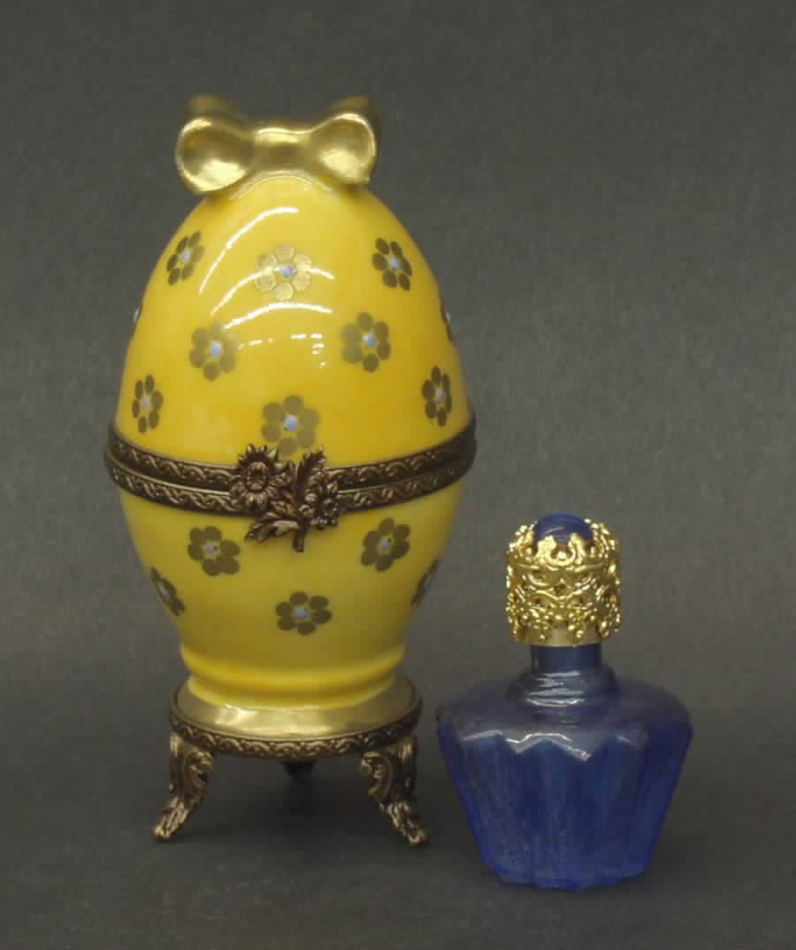 PEINT MAIN LIMOGES BOX Egg Box-Yellow W/ Flacon - No Box 42 by Peint Main-1