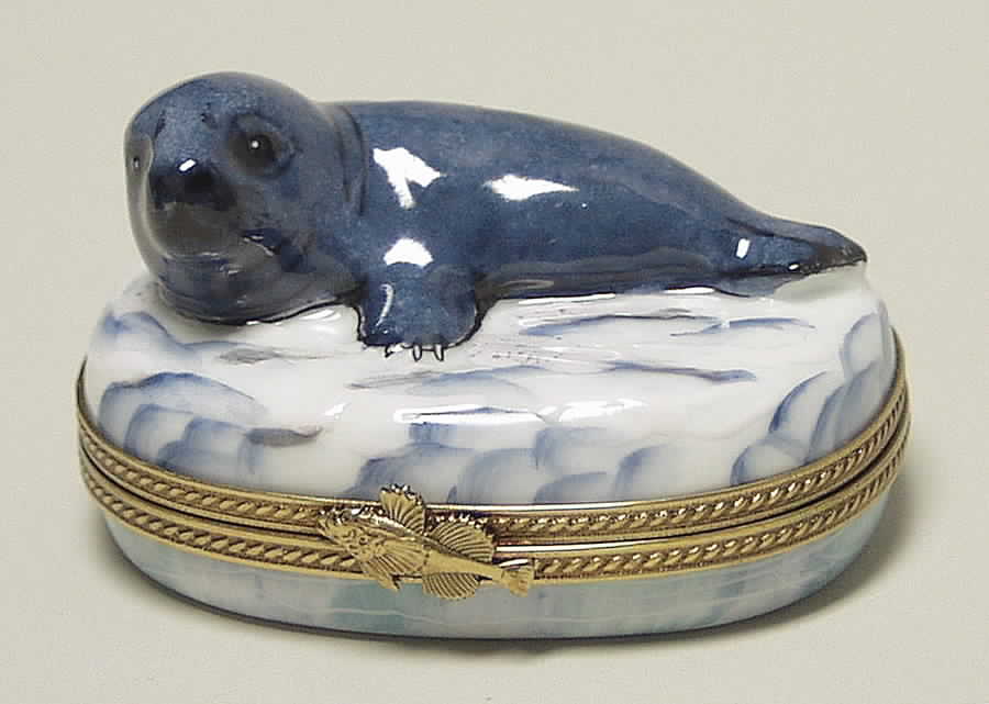 PEINT MAIN LIMOGES BOX Seal On Ice - No Box by Peint Main-1