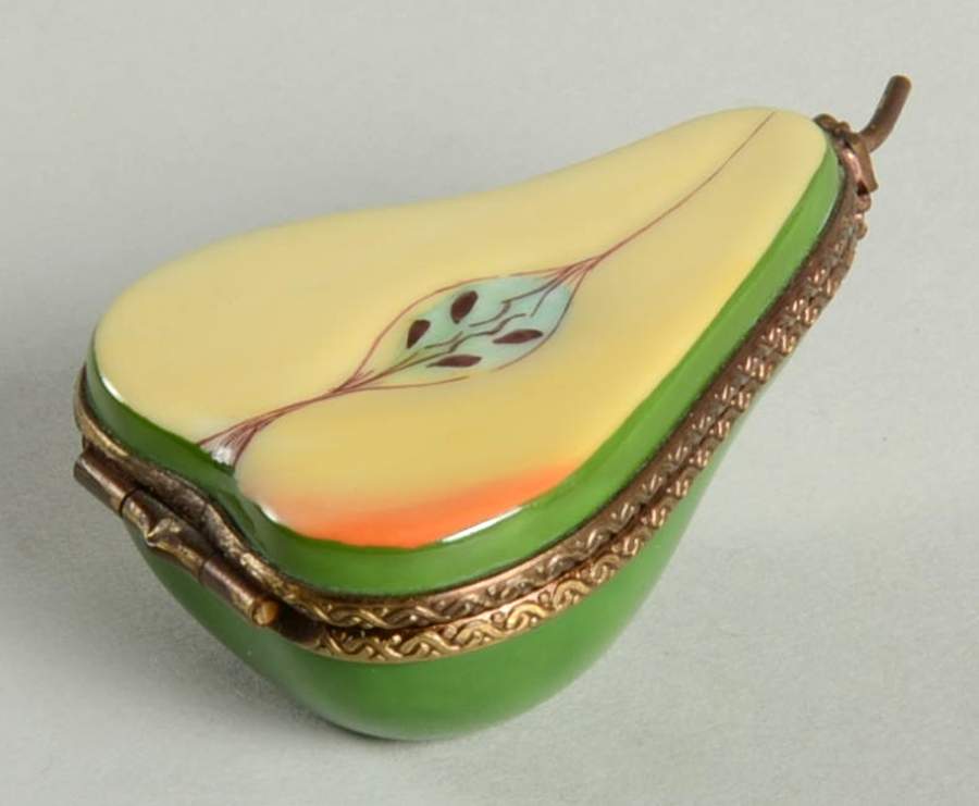 PEINT MAIN LIMOGES BOX Sliced Pear - With Box-Bx540 by Peint Main-1