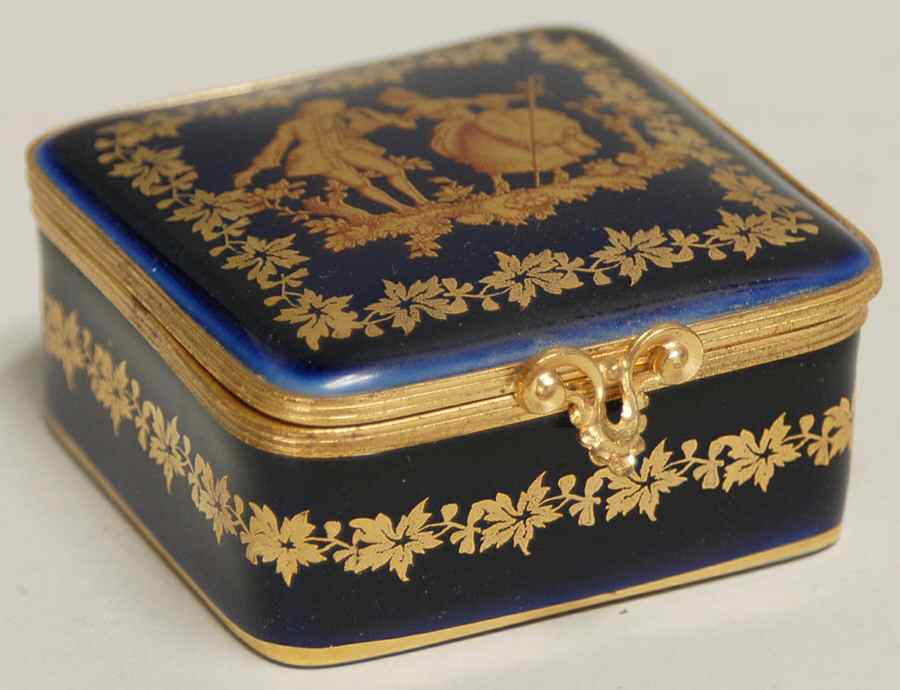 PEINT MAIN LIMOGES BOX Blue/Gold Lord & Lady Box - Bx384 With Box by Peint Main-1