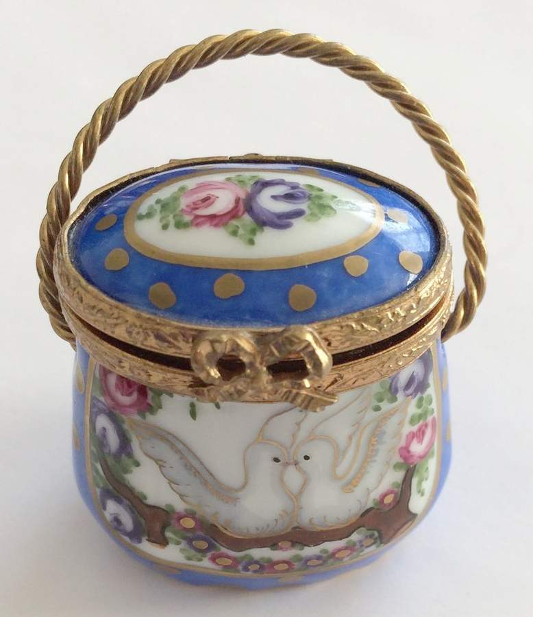 PEINT MAIN LIMOGES BOX Doves - No Box by Peint Main-1