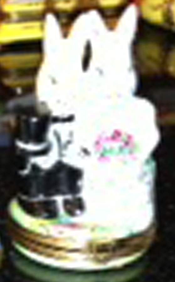 PEINT MAIN LIMOGES BOX Bunny Couple - No Box by Peint Main-1