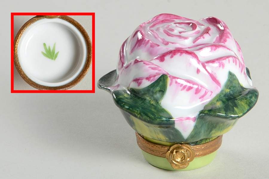 PEINT MAIN LIMOGES BOX Pink And White Flower - No Box by Peint Main-1