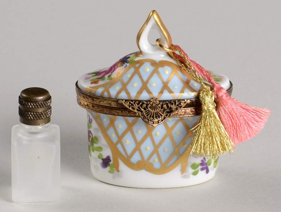 PEINT MAIN LIMOGES BOX Terrine Box With Flacon - No Box by Peint Main-1