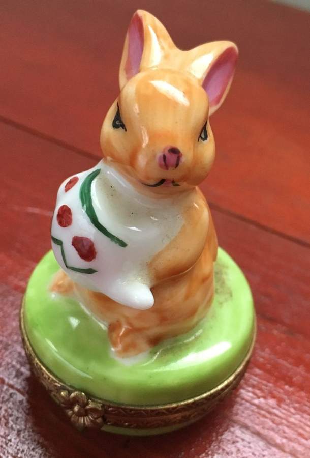 PEINT MAIN LIMOGES BOX Rabbit - Nb 636, No Box by Peint Main-1