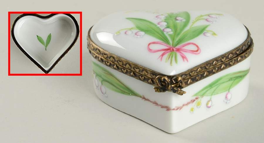 PEINT MAIN LIMOGES BOX Lily Of The Valley Heart Box - No Box by Peint Main-1