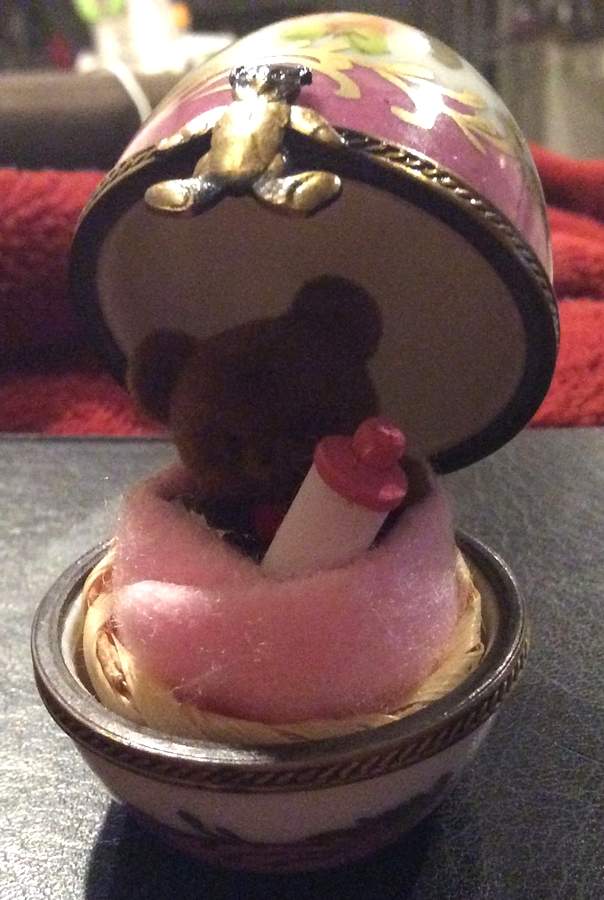 PEINT MAIN LIMOGES BOX Egg-Teddy Bear - No Box 630 by Peint Main-1
