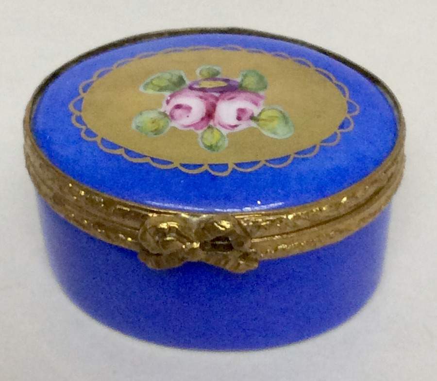 PEINT MAIN LIMOGES BOX Blue Box With Pink Roses - Nb674, No Box by Peint Main-1