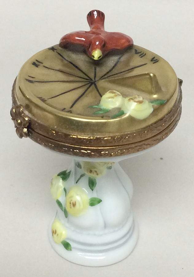 PEINT MAIN LIMOGES BOX Bird Bath - Nb673, No Box by Peint Main-1