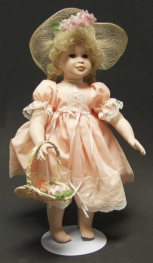 Paradise Galleries Doll Elizabeth - Boxed by Paradise Galleries-1