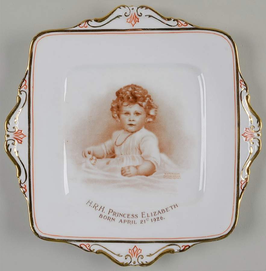 Royalty Giftware Princess Elizabeth Birth Tray - No Box by Paragon-1