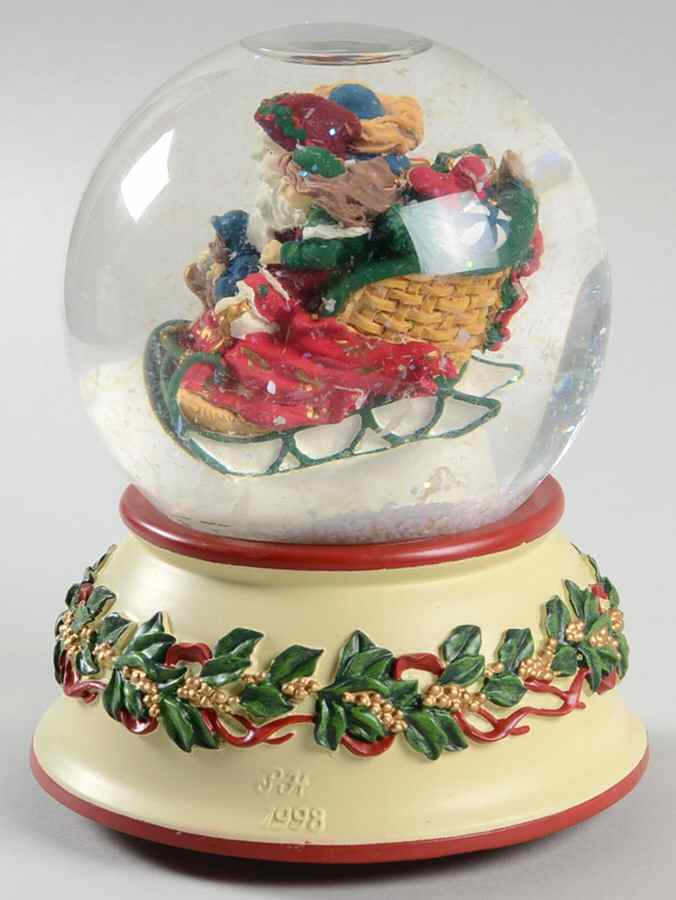 Holiday Musical Snowglobe 1998-The Sleigh Ride - No Box by Princess House-1