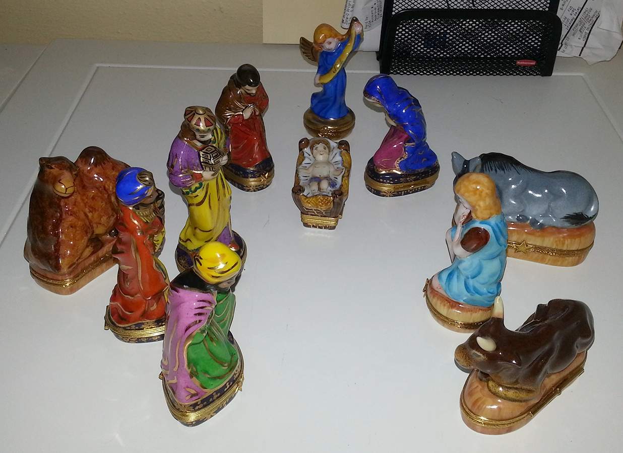Nativity-Bloomingdale Joseph - No Box by Peint Main-1